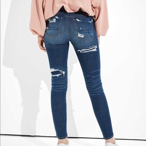 American Eagle Patched Hi Rise Jegging Dark Wash